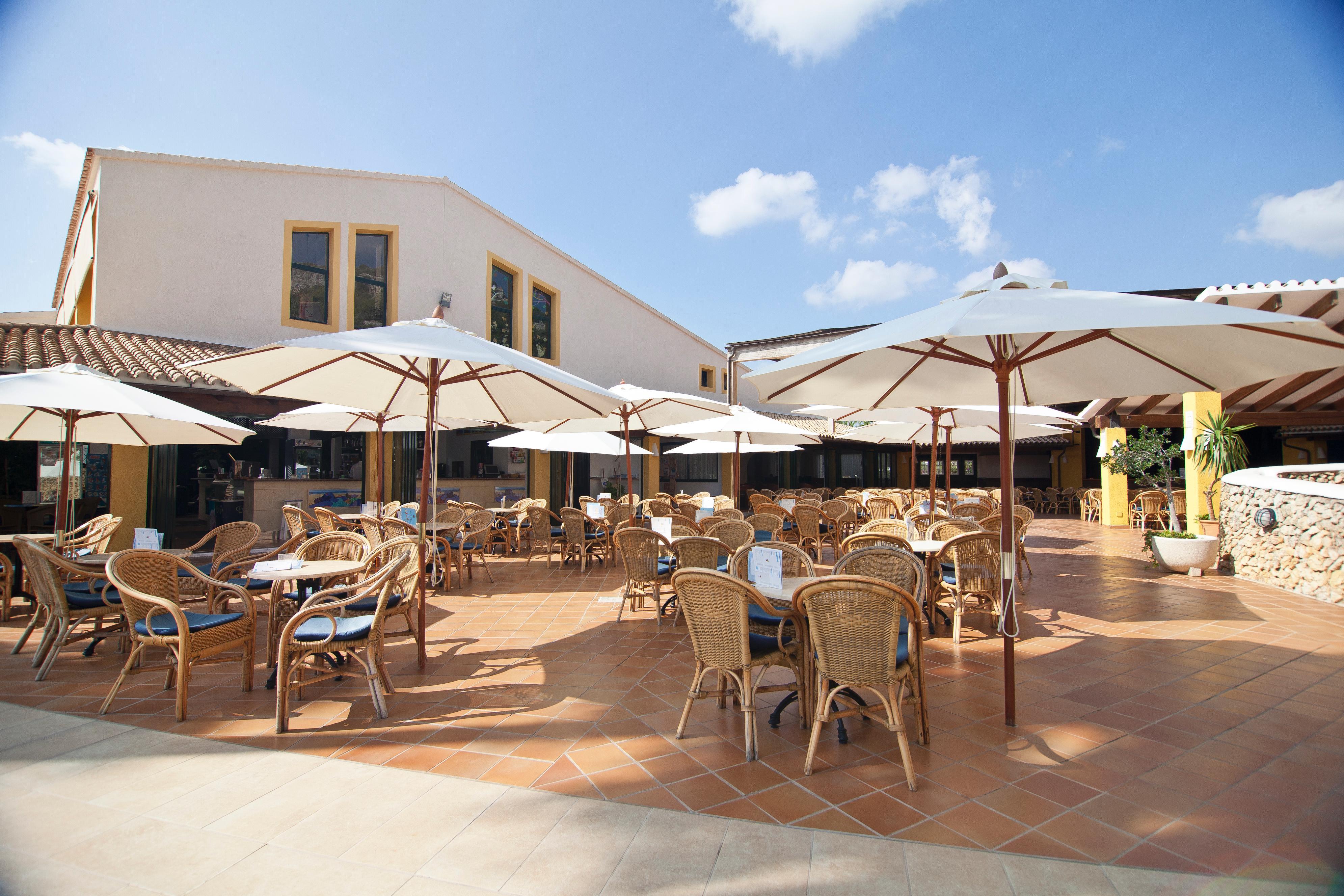 Hotel Royal Son Bou Family Club Esterno foto