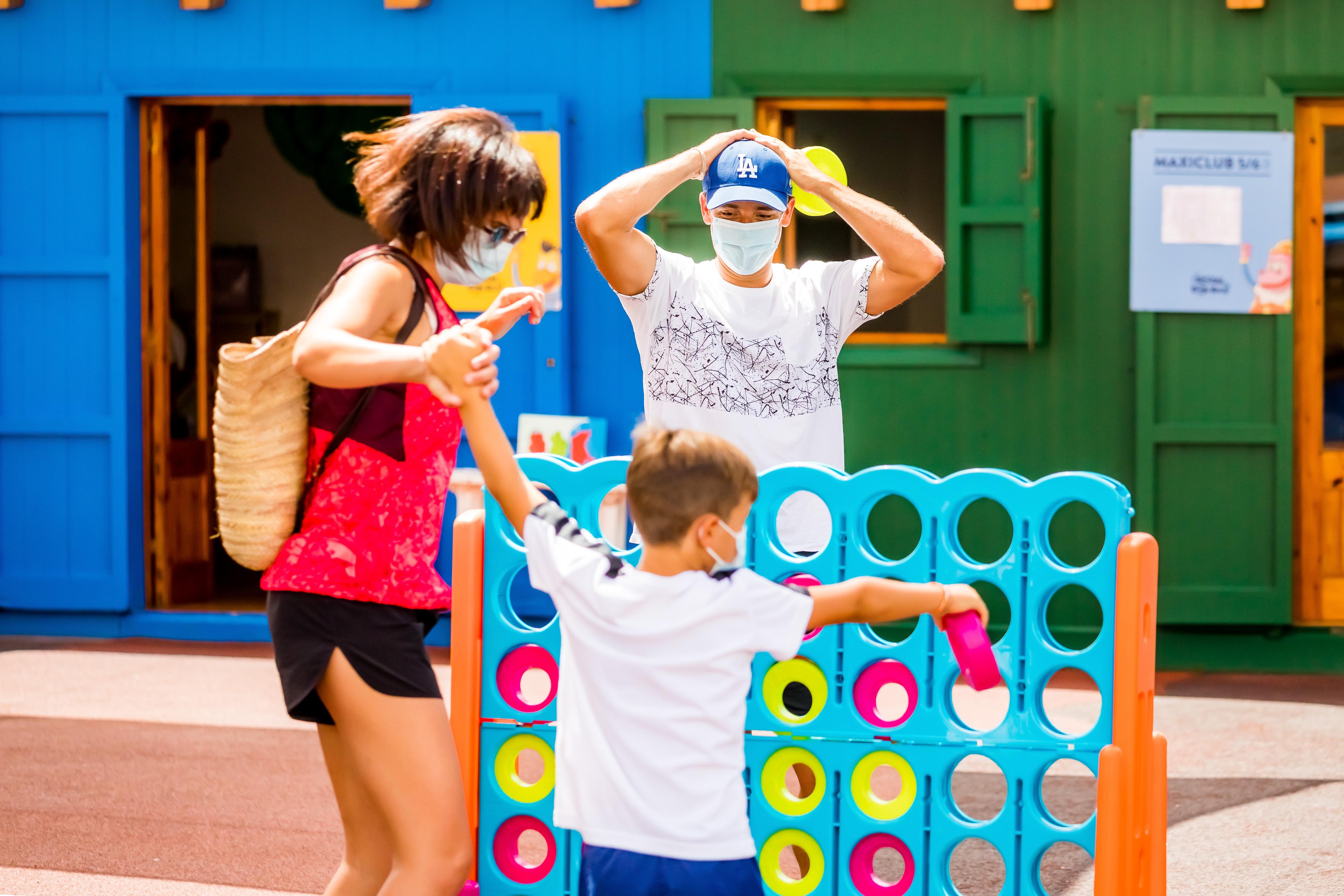 Hotel Royal Son Bou Family Club Esterno foto